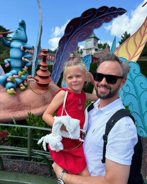 Astrid Coppens Instagram - #Photodump van ons magische prinsessenweekend in Disneyland ✨👑 Het was een droom die uitkwam voor ons allen 🌹 #DisneyMagic #PrincessVibes #advertentie
@disneylandparis @disneybe #disneylandparis #UnforgettableMemories