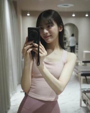 Asuka Kijima Instagram - @pilates.studiotou 🪽
マシンピラティス始めてから一年が経った！
週1.2回を続けてるよ☺︎

内側の筋肉を鍛えることでいい姿勢をとりやすくなったし、
心をリセットできる時間になってる。

私は結構キツめのワークが好きなので、
毎回しっかり筋肉痛になります。笑
まな先生いつもありがとうございます☺️

お気に入りのウェアは @xexymix_jp 🤍