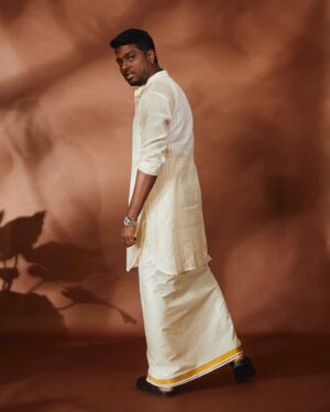 Atlee Kumar Instagram - Pooja vibes

Stylist @jukalker 
Kurta @jade_bymk
And Handwoven silk veshti
Photographer @mohitvaru 
Makeup @avnirambhia