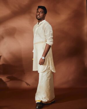 Atlee Kumar Instagram - Pooja vibes

Stylist @jukalker 
Kurta @jade_bymk
And Handwoven silk veshti
Photographer @mohitvaru 
Makeup @avnirambhia