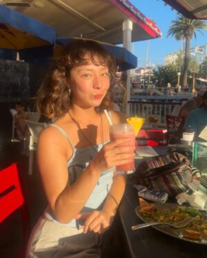 Aubrey Anderson-Emmons Instagram - @matthew.werthman I also came for the food