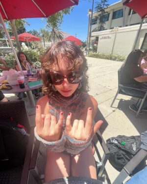 Aubrey Anderson-Emmons Instagram - @s.u.t.e.california best two weeks ever<33