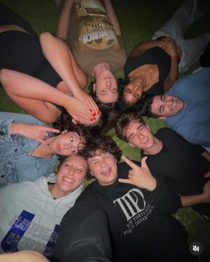 Aubrey Anderson-Emmons Instagram - @s.u.t.e.california best two weeks ever<33