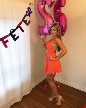 Audrey Pinault Instagram - Thanks to all my best friends for organizing my birthday party! 💕
⠀⠀⠀⠀⠀⠀ ⠀⠀⠀⠀⠀⠀
Turning 2️⃣5️⃣ 🎉🎉🎉
.
.
.
.
.
#birthday #party #nightout #friendships #loveyouall #friendsforever #prettybabes #hotbabes #goodlooking #goodtimes #memories #timetogheter