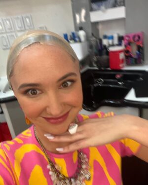 Audrey Whitby Instagram - A lil’ #TheThundermansReturn BTS in honor of The Thundermans returning again!!! 🍒⚡️

#TheThundermansReturnToReturning