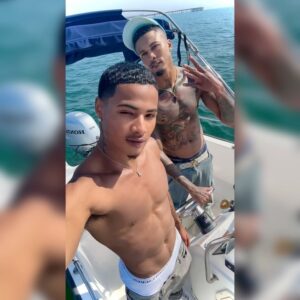 August Alsina Instagram - Pilot & Co 🛥️ ⚓️ - @encinawellness