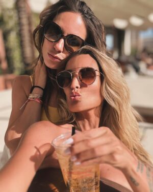 Aurélie Dotremont Instagram - Tcheers