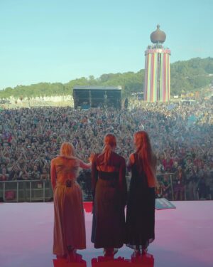 Aurora Aksnes Instagram - Thank you @glastofest !!!! I had a magical time with you all. 🌞🪬💃 Xxx