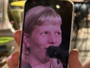 Aurora Aksnes Instagram - I am a woman of many sides
Just like my album 
All over the place but it’s wonderful to be so