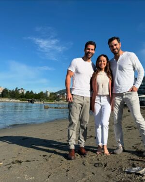 Autumn Reeser Instagram - Perhaps only once in a lifetime we get an experience where all the stars align just perfectly. When the magic of a movie idea becomes a beautiful reality it is always special but this one had a little something extra. From the brilliant writing @sumwhere99 to the development @hallmarkchannel @bart_fisher #philiciakennedyflamer to the cast that any executive producer would be lucky beyond words to have @autumn_reeser @aaronoconnell @_milajones_  Producing JUNEBUG @sharmaty had me feeling things I’ve never felt before. I know you will feel the same! #Junebug Saturday August 3rd at 8pm/7c.