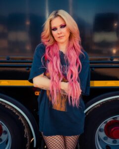 Actress Avril Lavigne HD Instagram Photos and Wallpapers July 2024