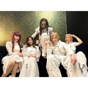 Avu-chan Instagram - THANK YOU NEW YORK！
THIS IS THE BEGINNING⚔️
ありがとう
#QUEENBEE #女王蜂
