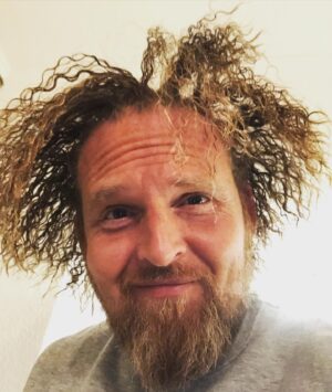 Axel Stein Instagram - #nachher 😅🤷🏼‍♂️