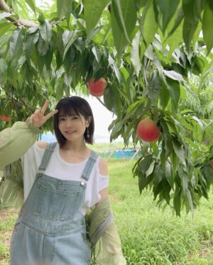 Ayana Taketatsu Instagram - 本日FCイベント！
桃狩り&バーベキューという屋外でのイベントでしたが、お暑い中ご参加してくださりありがとうございました🍑🥩
素敵な思い出が増えました✨
体調にお気をつけて、今日はゆっくり休んでください。

また皆さんにお会いできるようにいろいろ考えています！
たくさん思い出つくろうね☺️
#あやちバスツアー
#あやちバスツアー2024