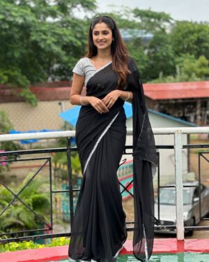 Ayesha Zeenath Instagram - Grateful 🤍

:
:
#post #insta #selflove #trending #black #love #live