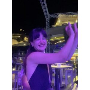 Ayfer Tokatlı Instagram - Bir süre tatile ara veriyorum🌻