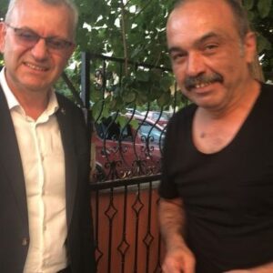 Ayhan Taş Instagram - Keşan Belediye Başkanımız Mustafa Helvacıoğlu’na teşekkür ederiz..Kadir Kılıç hocamızla Keşan’da tiyatro daha canlı olacak..