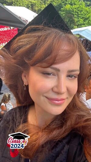 Ayşe Şule Bilgiç Instagram - Thank you myself… 🎓💕🙏🏻🧿