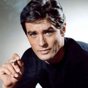 Ayşegül Aldinç Instagram - Yakışıklılık hep onun üzerinden tarif edilirdi. 
Efsaneydi.
Dünyanın en güzel adamı Alain Delon artık yok…
Toprağı bol olsun…
#AlainDelon (1935-2024)♥️🌹
