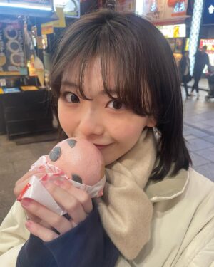 Ayu Okuma Instagram - 食べ歩き〜🐼✨
