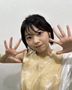 Ayu Okuma Instagram - 21歳なったぞー！みんなおめでとたくさんありがとう☺︎
21歳も楽しい1年にするぞっっ🤍
これからも応援よろしくお願いします🐈✨
20歳の時の写真たくさん載せた😹
みんなどの写真が好き〜？♡