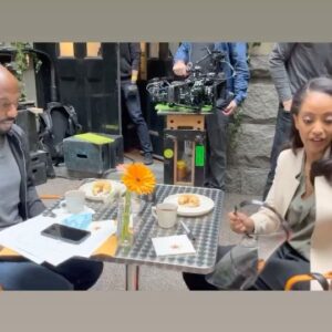 Azie Tesfai Instagram - Starting tonight I’ll now be on TWO wonderful shows a week!! @supergirlcw on Tuesdays at 9/8c and @millionlittlethingsabc Wednesdays at 10/9c! Gonna post weekly behind the scenes of both shows from here on out. Feel so grateful and lucky! Enjoy!☺️🥰🥳