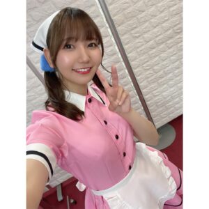 Azumi Waki Instagram - 【ブレンド•S】
*
*
ブレンド•Sのイベントでした〜！
来てくれた方どうもありがとう！☕️
*
*
4.5年ぶりにこの衣装きて3人でトークして歌って…
本当に朝から晩までずっとずっと楽しくて、
今日のイベントが終わらなければなぁなんて思ってました🌸
*
*
2人には何でも話せて、気も許せて、1番素の自分でいられる場所を作ってくれるので感謝しかないです🐰
*
*
そしてブレンドA(私と鬼頭明里ちゃんと春野杏ちゃんのユニット)にはMCの天津向さんが必須なのです！！！
いつもありがとうございます😊
*
またボーノボーノしたいな！✨
*
2022.10.8
