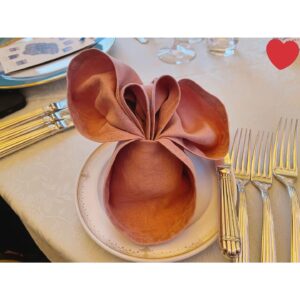 Azumi Waki Instagram - *
ディズニーランド
*
*
お世話になりすぎてるマネージャーさんの
ミラコスタ結婚式に参列してそのままランドで遊んだ〜！
結婚式、豪華だったし綺麗すぎた✨