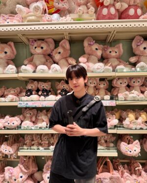 Baekhyun Instagram - 🏰🎆❤