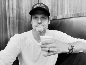Bailey Chase Instagram - Hey y’all! Hope you’re having a great Summer. Quick update: I’ve been busy doing family time and actively developing two series for @angelstudios_inc we also have a feature coming out at the end of the year. Stay tuned as this is my first of many trips on the AVL-SLC route this Fall. Wishing all of you the best. God Bless! 

#Homestead #Appalachia #Delta
