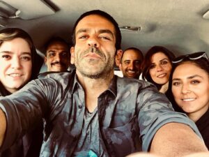 Banipal Shoomoon Instagram - با افتخار کنار بهترینهای تئاتر و سینما
کرگدنی ها🤘🏾🦏⭐️
#کرگدن #بانیپال_شومون #سارا_بهرامی #ستاره_پسیانی #هدی_زین_العابدین ##پوریا_رحیمی_سام #مجید_آقاکریمی #کیارش_اسدی_زاده #سینما #تئاتر #بازیگر #ایران_زیبا