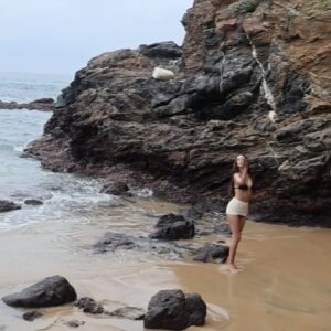 Bárbara Islas Instagram - Si te quieres sentir como en casa nada como @casapandemiel en #mazunte 🐚🍯❤️