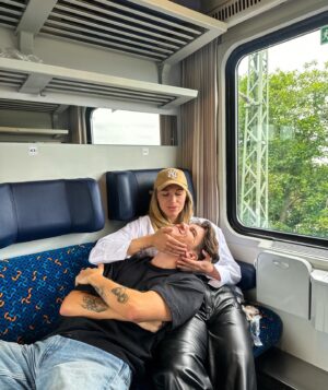 Barbora Votíková Instagram - These gayzzzz are trying to murder me 💀🤍 @luboskulisek @jan_hrdlicka