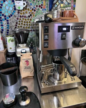 Barry Kerch Instagram - I take my mornings seriously! 
#shinedown
#campaignagainstnegativity 
#spartanbrewscoffeeco 
#groundpounder 
#espresso #espressomachine 
#ranciliosilvia