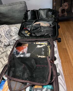 Barry Kerch Instagram - It’s that time again.  Let’s do work my beautiful people!  #shinedown #campaignagainstnegativity #tourlife #suitcasetravels #solgaard