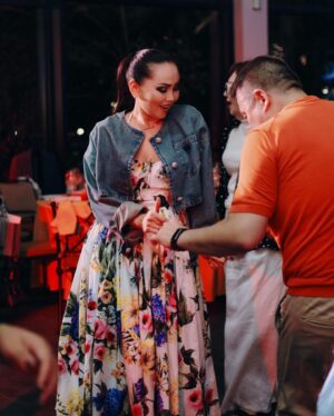 Bayan Alaguzova Instagram - Счастье иметь семью - большую, добрую, любящую, дружную ❤️🙏