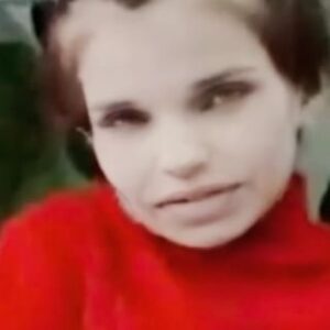 Béatrice Dalle Instagram - BabyBombe Je suis la fille spirituelle de Leatherface et d’un Babybel