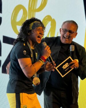 Beatriz Ferreira Instagram - Bia Ferreira!! Bronze em Paris!! Prata em Tóquio!! E a única mulher brasileira com duas medalhas olímpicas no boxe!! 🥈🥉