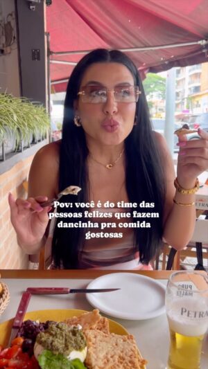 Beatriz Garcia Instagram - Quem mais?! 😁🍽️