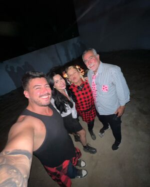 Beatriz Garcia Instagram - a gente ama uma festa junina! 🤠🌽🍿🌭🍡