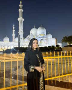 Actress Beauty Khan HD Instagram Photos and Wallpapers July 2024