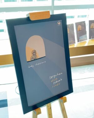 Beby Chaesara Instagram - • Book Launch • 
Serpihan Utuh Sebuah Rindu.

Terima kasih yang sudah hadir. Terima kasih buat semuanya yang sudah menemani sampai di titik ini. Bukunya sudah resmi rilis di Gramedia se-Indonesia! Semoga bisa menemani setiap serpihan rindumu. ✨