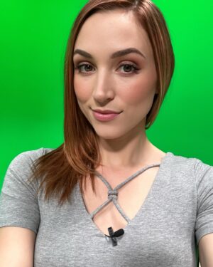 Becca Scott Instagram - Playing #dnd today over at @aboveboardtelevision! …Is green my color? #dungeoncall
