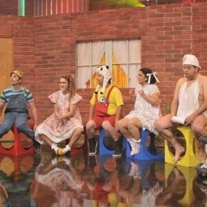 Belén Mora Instagram - Once años atras! ☺️❤️ @totoacunaoficial @sandraadonoso @patofuentesactor @miguelitoficial1 🥹. Unas guaguas .