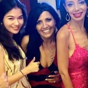 Belgin Inal Instagram - Red carpet Cannes film festival .. gala film avonden. Wereld beroemde actors uit de hele wereld is er📽🎥🎬 Wat is dit toch de geweldige dagen voor ons filmmakers🎬