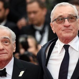 Belgin Inal Instagram - Magische Cannes 🔥, Dit jaar met Jonny Depp

Jonny depp
Michael Douglas
Julia Moore
Leonardo dicaprio
Robert de Niro 
Woody Allen
Steven Spielberg 
Harrison Ford 
Jennifer Lawrence
Jesse plemons
Jad Law
The weekend Lily Rose (dochter van Johnny Depp)
Catherine Zeta-Jones

En zelfs nog meer beroemdheden als ik ze tegenkom alsnog weet ik niet wie@ze zijn….
Iets persoonlijker post komt nog.. tot@nu toe was meer van hollen van een film naar de anderen.. programma is zo vol en ik kan niet eens bijhouden. Ieder dag is een verrassing. Vandaag is beetje bewolkt maar ondanks dat alles gaat in volle gang. Nog een week te gaan….🎬🥂