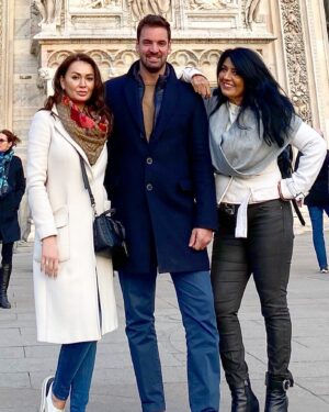 Belgin Inal Instagram - WE ARE CREATIVE AGENCY 
WE BELIEVE IN THE POWER OF MEDIA 🎬 
YOUR MOVIE STORY 
‏WIL MAKE IMPACT 
‏AND 
‏REACH YOUR GOAL! 

@jeanjacquesbemmel @mavlik_117 @belgin_inal__official

#milano #director #producer #filmphotography #new #bollywood #quality #reels