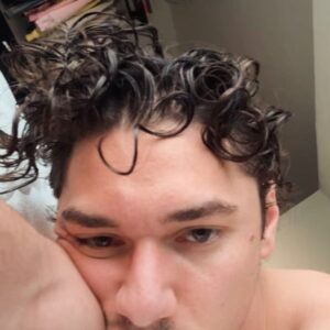Belmont Cameli Instagram - chaos ensuing. plz enjoy storytime, fleshwound, nickleback, and as always, a cursed image to boot.