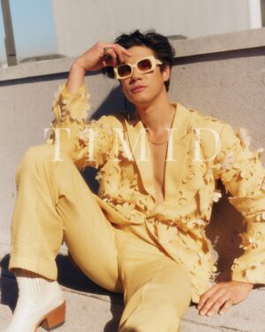 Ben Levin Instagram - retro vibes with @timidmag 
.
Words: @jiselle03 
Moderator: @lsirik 
Photos: @jeremychohphoto 
Fashion: @xofrancesca 
‍Makeup: @christophermilesmakeup 
Hair: @phil_nathaniel 
Photo Assist: @chir_yan_lim @sarai.studios 
Editor in Chief: @hello.henry 
.
big love to the #cwkungfu fam 🥋 
shout out to leaf blowers