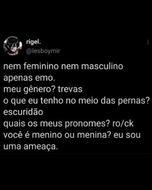 Benjamin Damini Instagram - mês do orgulho de ser reciclável e agora às quartas usamos xadrez junino

2. já pensou pra parar que faltam 6 meses pro ano acabar? 
3. medeixa
4. birds_of_a_feather.mp3
5. sétima marcha do @orgulhotrans de sp
6. pets_pais_de_patos.mp4
7/8. adoráveisamizades 
9/10. nem feminino nem masculino apenas ameaça